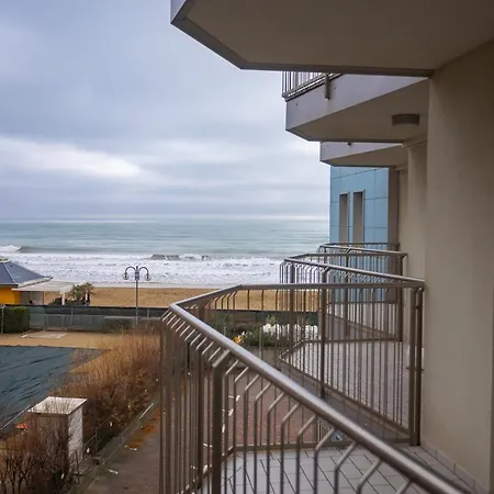 Apartment Meraviglia Fronte Mare *